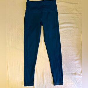 Victoria’s Secret Knockout Leggings Size M